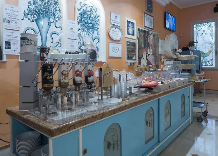 Imperiale & מלון 3*