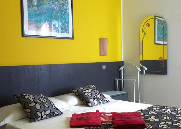 Imperiale & מלון